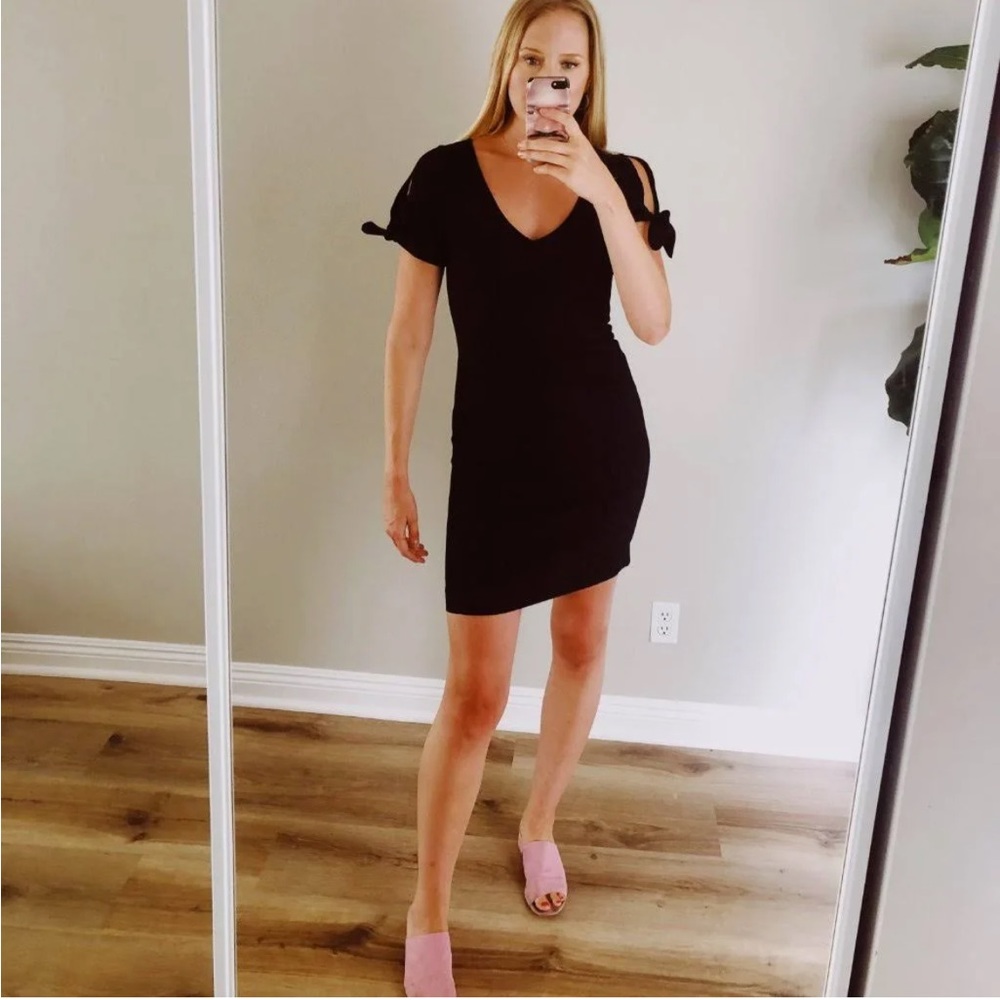 Club Monaco Black Tie Sleeve Sheath Dress